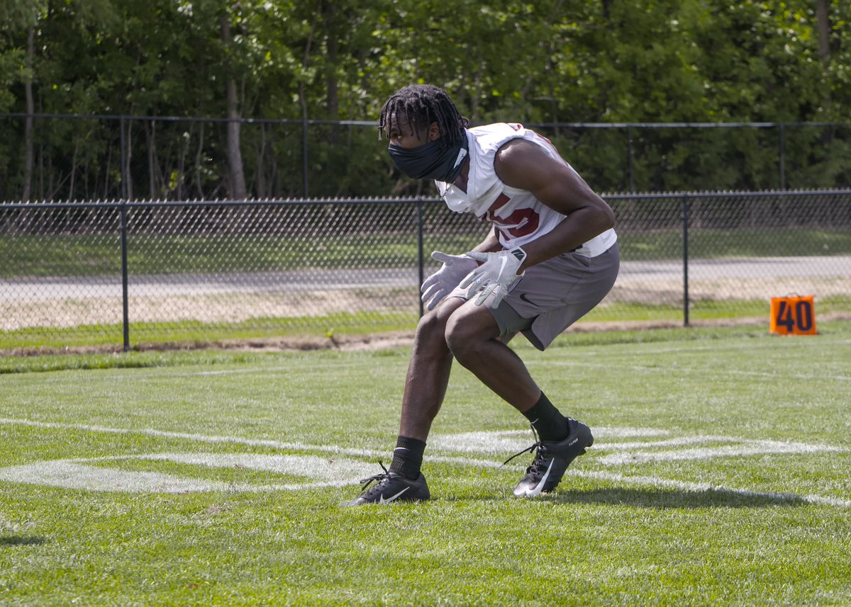 Tamp1A's tweet photo. “I had to walk a couple miles to get in this position” ~ @rodwave 🤫 https://t.co/S0ipYA6ugA