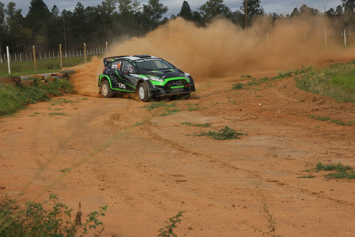 CocheAlaVista's tweet photo. Hoy 19 hs por @TigoSportsPY + Canal 101 y 711 HD: Todo lo que acontecio en el motor sports a nivel internacional, Siguen las prácticas en el Rubén Dumot, Se viene el Petrobras de Rally Digital 2020 y recordamos al Pato Abreu
#CocheAlaVistaxTS #RallyPy #DRallyPy https://t.co/RK1hGcqVTZ