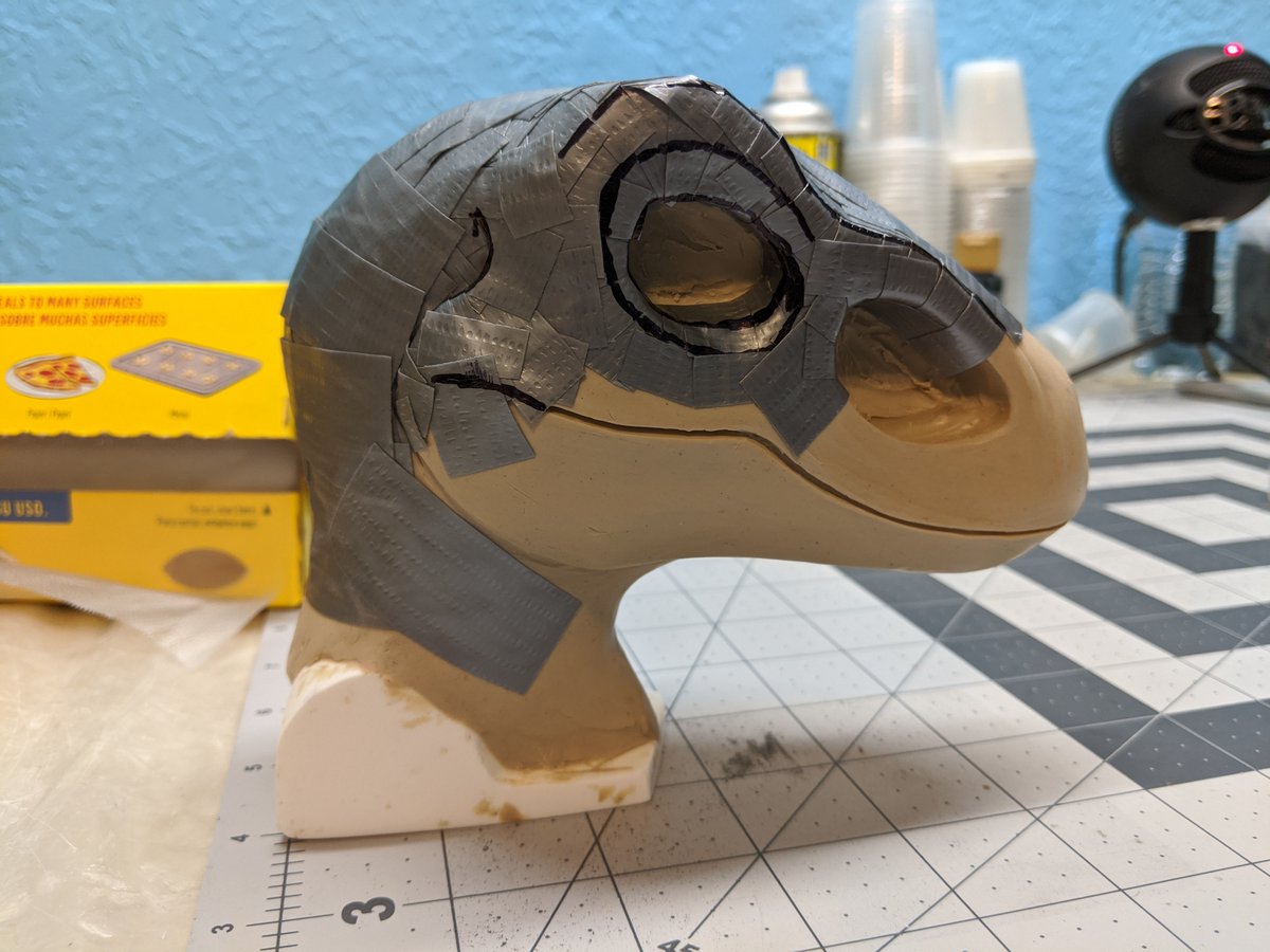Mythimorph's tweet photo. [Public Patreon Post] "Feathered Raptor: Pattern Teaser" https://t.co/62JVq8bPBS #WIPUpdates https://t.co/s9lCFZENA3