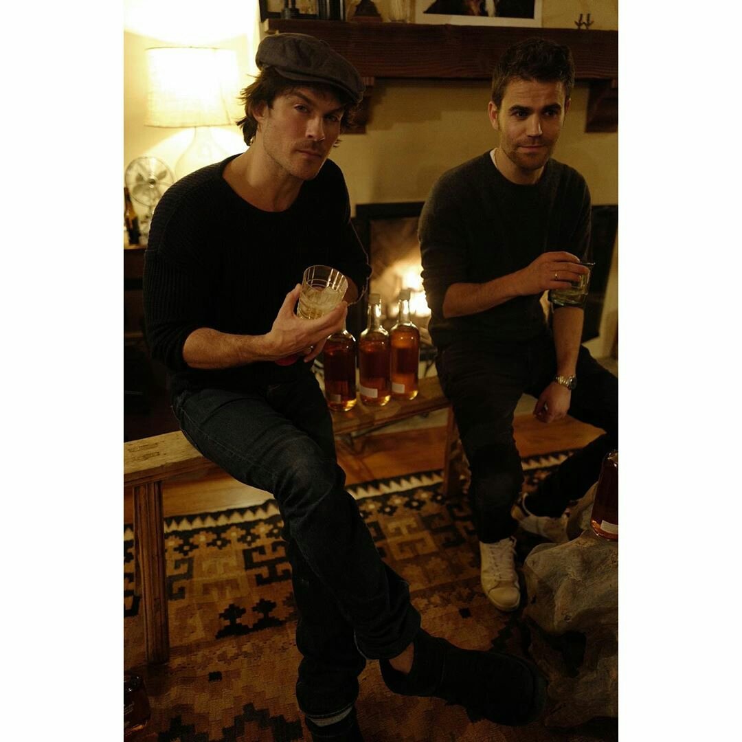 Missclairdelune's tweet photo. Love this  😍
- - Via @iansomerhalder :)
https://t.co/57Ep4XTmQU https://t.co/uFUNcZTod9