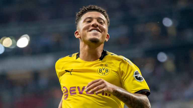 [CHAPITRE 5] En aout 2020, Fabrizio Romano journaliste de Sky Sports annonce que Manchester United a trouvé un accord de principe avec Sancho sur le contrat du joueur ...