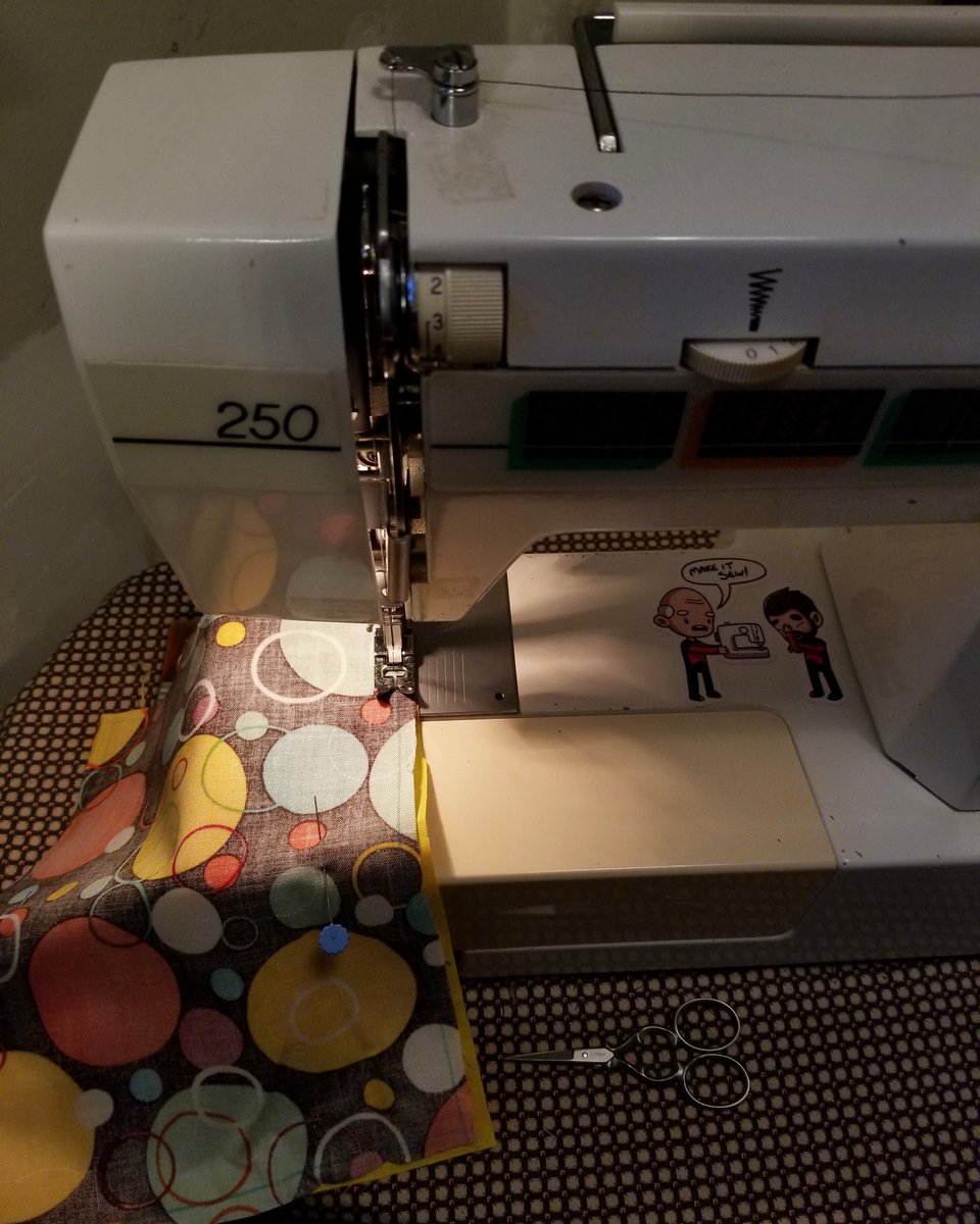 sewluckygirl's tweet photo. Sewing for August delivery, Day 2. Polka-dot mask called "The Thomas Dolby". Need a soft cotton facemask? I've got you covered at Sew Lucky Girl on Etsy. https://t.co/XNYYNXye3Z 😷🧵📍✂️#facemasks #Facecoverings #cottonfacemask #mask #sewluckygirl #etsy #WearAMask #Masks https://t.co/AkMiwG9S8w