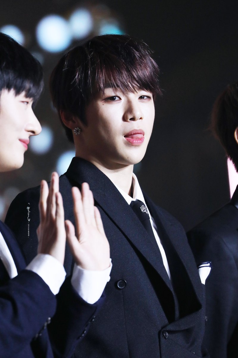 KANG:ONG tweet media