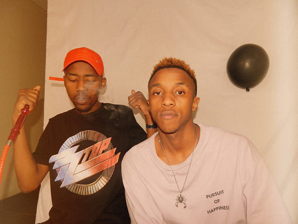 ThirdyRSA's tweet photo. Trust &amp; Believe In Your Ideas. 🙏🏾
07h30 VOL.2 Still In Rotation. 💿 Appreciate All Those Who Have Been Listening, Let's Push The Numbers Higher. 🇿🇦  

https://t.co/sjYUjOldS4
https://t.co/ZoTPFf9l7V

#Vol2SZN https://t.co/bQVNDTfYbQ