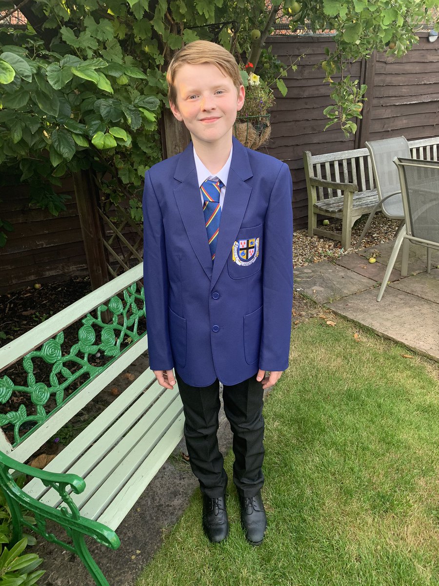 Lisa Hilton tweet media