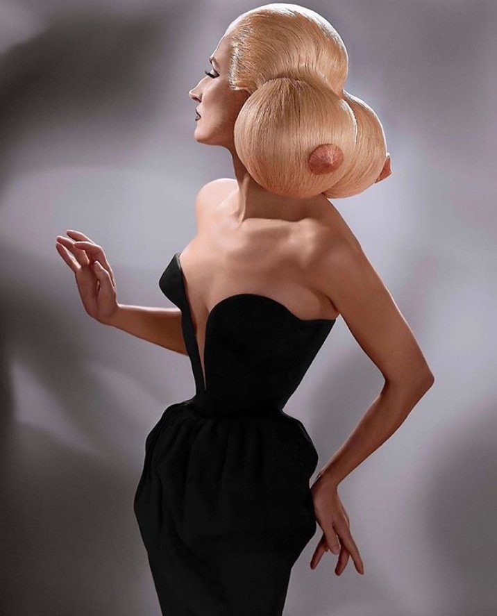 mariaveilleuse's tweet photo. 'HAIROTICA' shot by Ali Mahdavi for Tush Magazine. https://t.co/holzmhLeRd