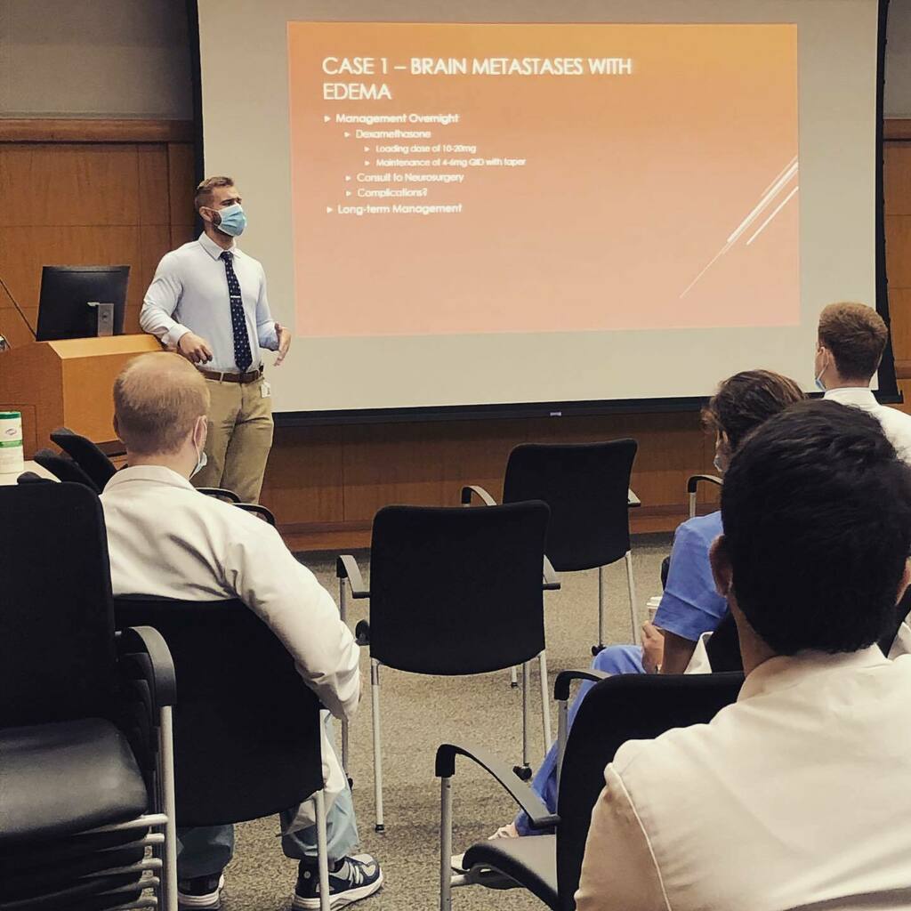 CCF_IMCHIEFS's tweet photo. Today’s Intern Half Day Schedule:
- Heme-Onc Emergencies
- Introduction to Caring for Caregivers
- FRAME

Dr Bungo, one of our chief residents, gave a one hour review of the most common Heme-Onc emergencies that residents could encounter while on service… https://t.co/aIwr5VtV4a https://t.co/70drB4u9KN