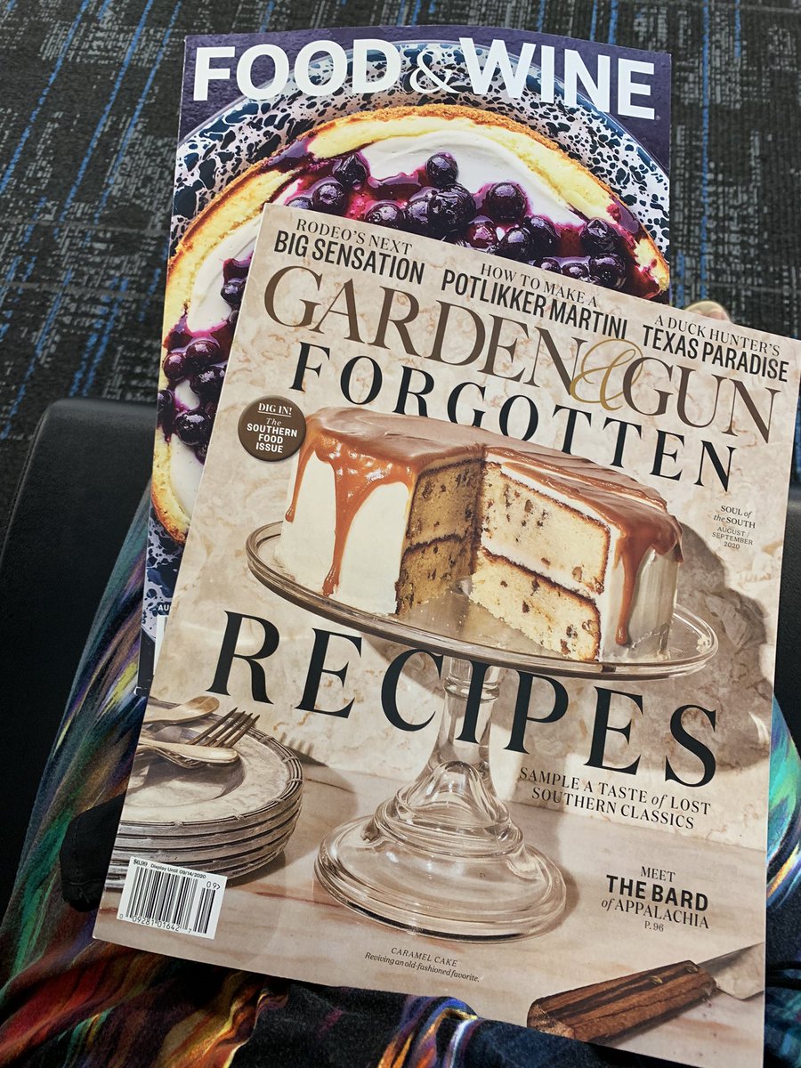 Heading to #NYC! I missed my first flight...downed a few wines (who knew it came in cans)...and ate an entire pizza by myself whilst awaiting my new flight. But, I found both my fave magazines to help me pass the time. How’s your Tuesday going?