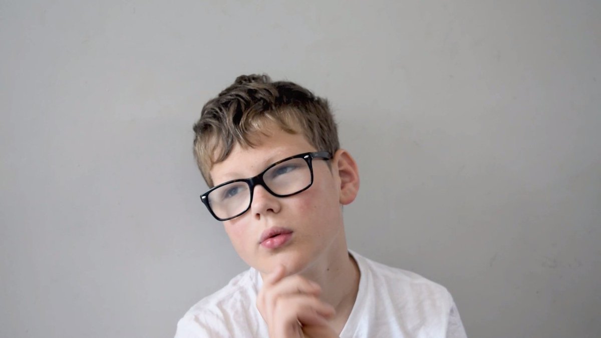Bazzamatazz's tweet photo. Been a self-taping kind of a day! #childactor
#actorslife https://t.co/HCe992iGKO