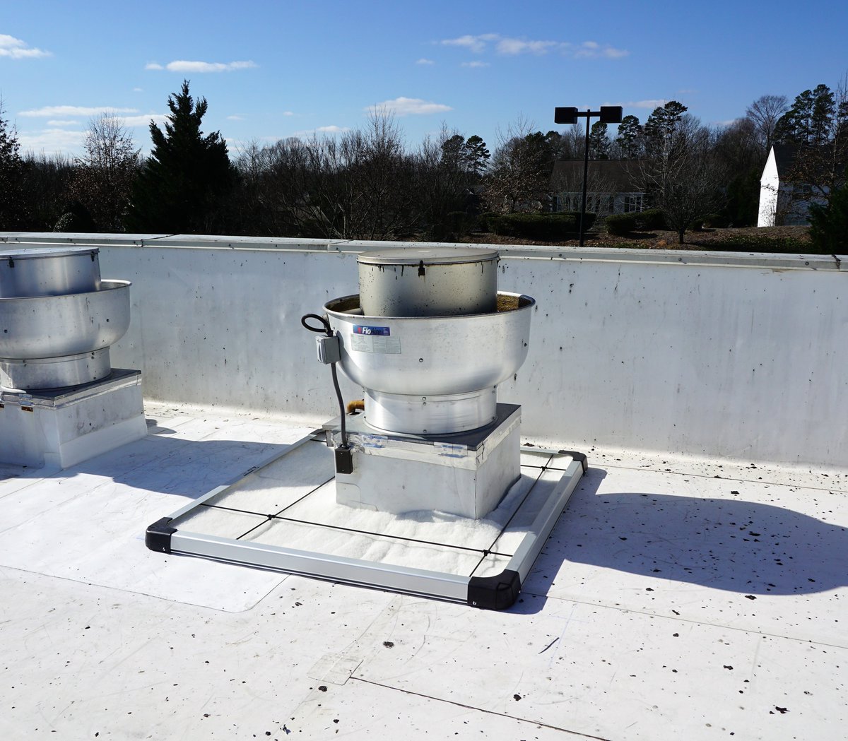 davcoroofing's tweet photo. We offer many products and services outside of your roofing needs!
We specialize in wall panels, siding, soffits, gutters, and so much more. Have a special project in mind? Our custom metal shop is ready to hear from you!  
Give us a 📞 today, we are ready to help! #roofing https://t.co/fBlRpdrspi