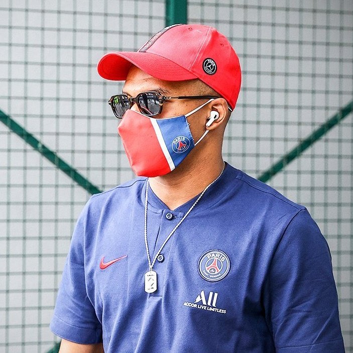 AgrobeninS's tweet photo. #NouvellePhotoDeProfil https://t.co/bMYnQts6NB