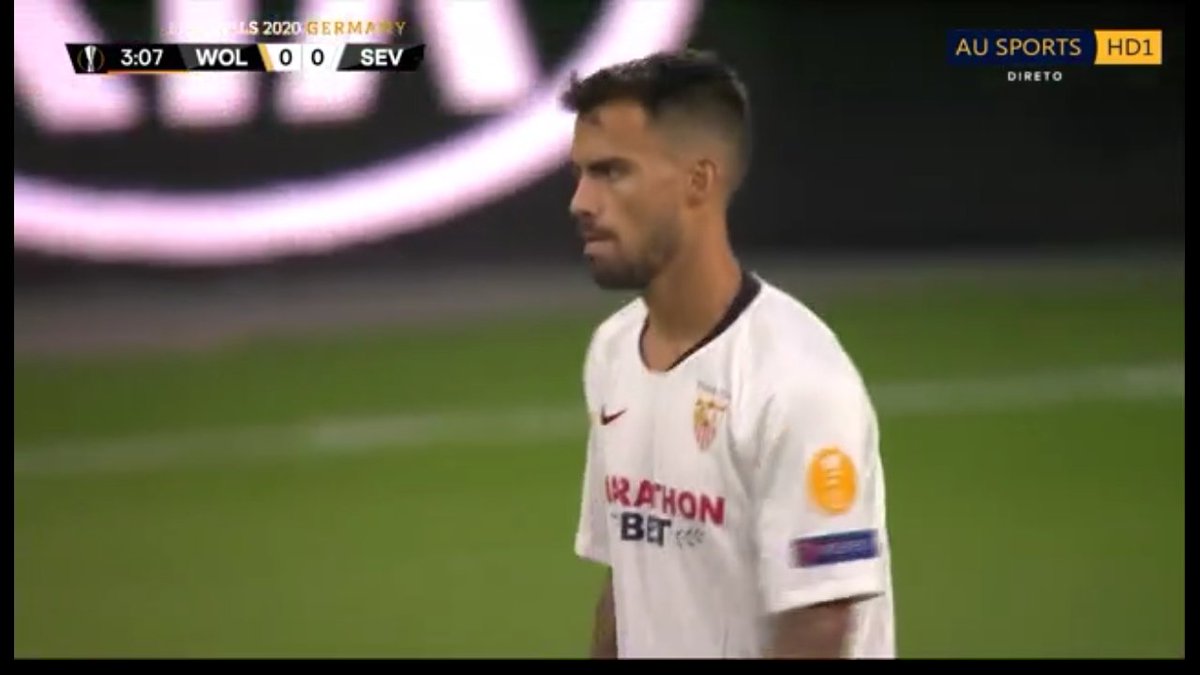 francusu's tweet photo. #wolsev: #suso in campo! mi manca, gli voglio bene!
#wolvessevilla #europaleague #wolverhamptonsevilla #wolvessevillafc https://t.co/Jpu8pGh7iJ
