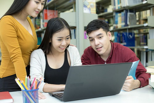 cjabrams's tweet photo. School librarians are often some of the most influential people in the building--here's why: https://t.co/dU4NFVZUSE #PSLA #PaLibChat #LearningContinuesInPA https://t.co/chIEHlRVPP