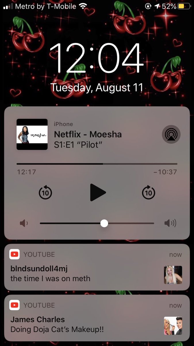 S7o7V's tweet image. Nobody:

James Charles : doing doja cats makeup!!

Trisha:

💀@trishapaytas