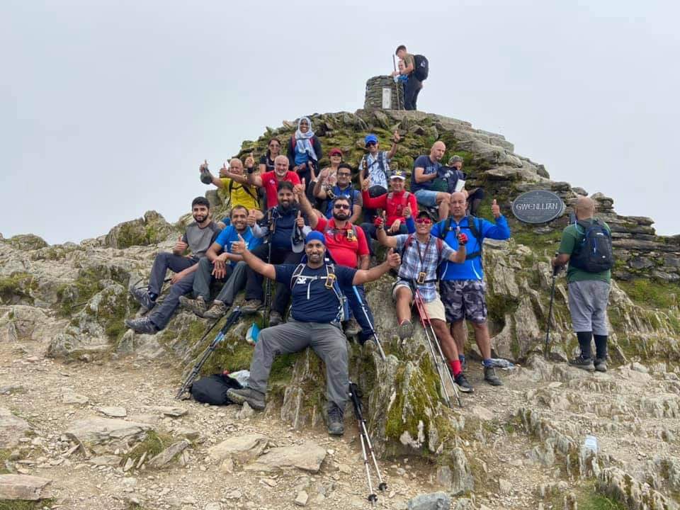AbdulHamied70's tweet photo. #Kramblers #hike #walk on Sun 9/8 to #mount #snowden. climb up via Rhyd Ddu track and descended by Ranger Path. Awesome views and weather and equally amazing company and #SocialDistanacing https://t.co/5YkZ7Lg4PS