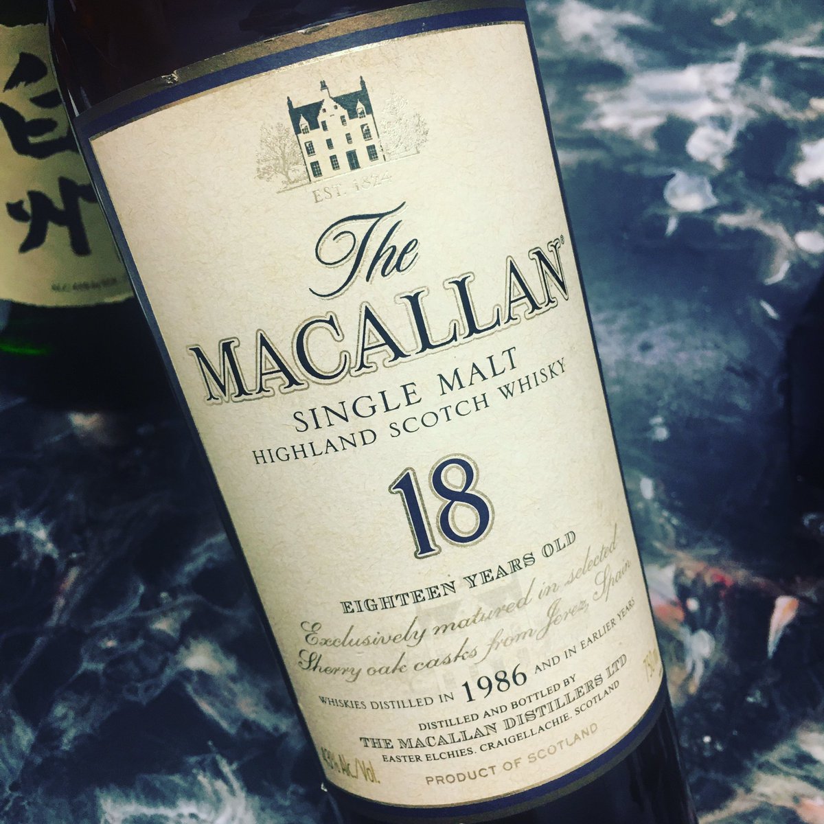Thank you for selling us 1986 #macallan 18 Year Old #sherryoak #scotch #Whisky today!

Contact us when you're ready to sell your #whisky! sales@tkwine.com

#sellwhiskey #tkwine #torrance #losangeles