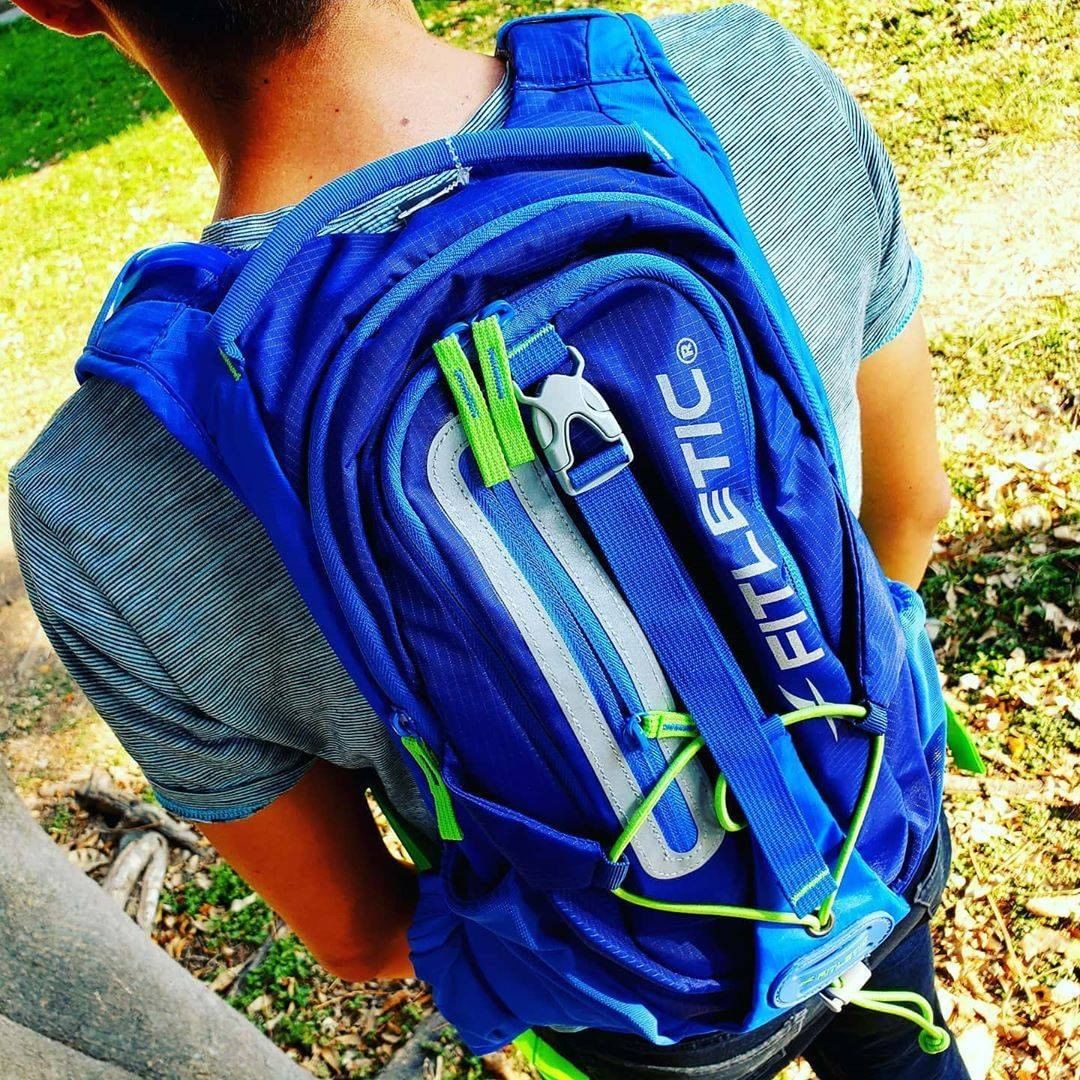 Llega más lejos llevando todo lo que necesitas 🎒
_
Bolso Journey de <a href="/Fitletic/">Fitletic</a>
_
📷: @korridorirunshop #JFSportsVe