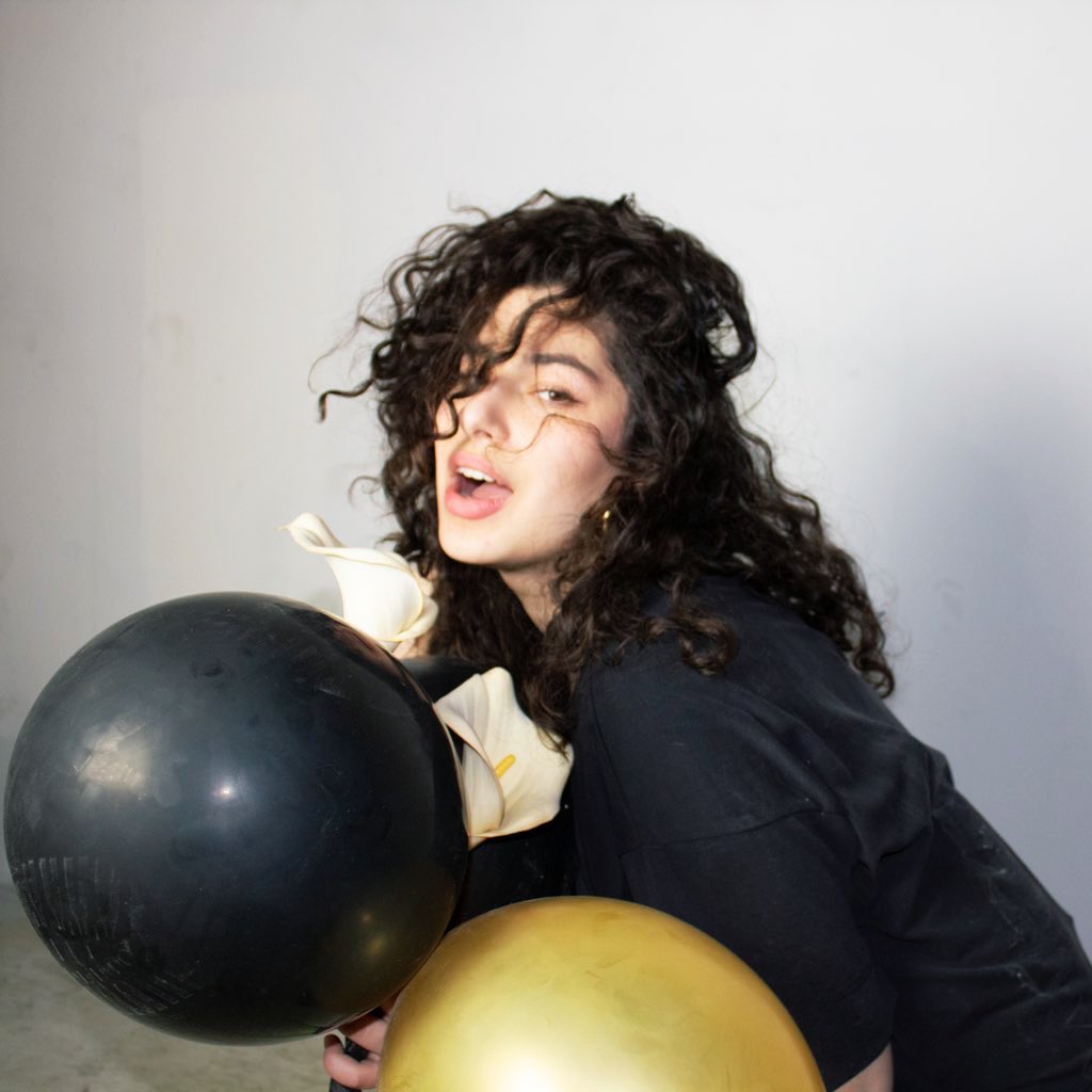 swidlife's tweet image. For our new series Artist Advice, we ask some of our favorite current musicians to give 10 pieces of practical advice for a struggling, emerging — or really any sort of artist

First up is @alxbanin on how to navigate the 2020 trenches: bit.ly/2XT37i1