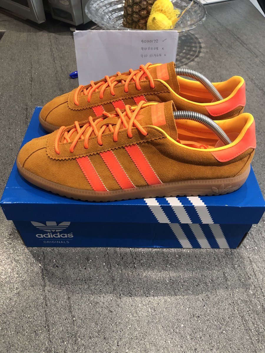 adidas bermuda size 11