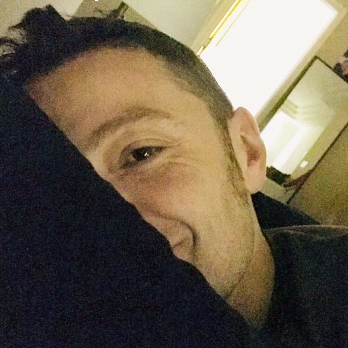 TFBrasile's tweet photo. 🟢⚪️🔴
Music Connecting People 🎶
@TizianoFerro Connecting Souls 🎤
#AccettoMiracoli 💿 #AceptoMilagros
#TZN2021 #TizianoFerro
#PerdereLAmore #BallaPerMe #AmiciPerErrore #BuonaCattivaSorte
#Amor #Amore ❤️ #Love
#Musica 🎶 #Music #VogliamoTizianoFerroInBrasile #VoltaTiziano 🇧🇷 https://t.co/F5dGcIzOrp