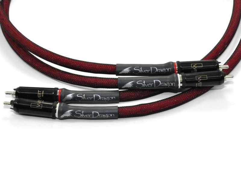 moonaudio's tweet photo. "Still breaking this in but sounds equal of another all-silver design IC I own, nice & clean from top to bottom. The Dragon is less costly per foot. Also nice & flexible compared to my other IC. Connectors & build quality are usual Dragon quality; excellent." -Frank #DragonCables https://t.co/lSrcuteznU