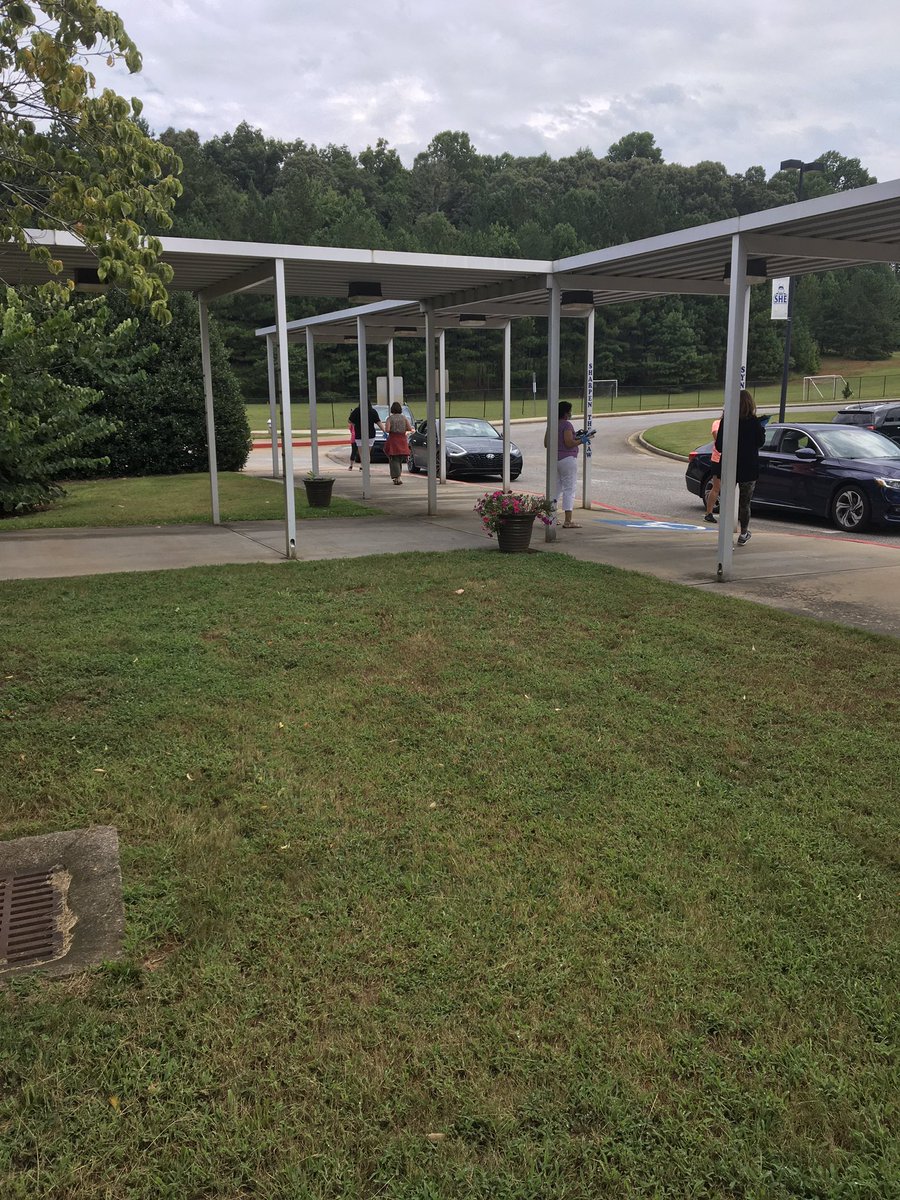 Successful deployment of laptops to Summit Hill’s families.