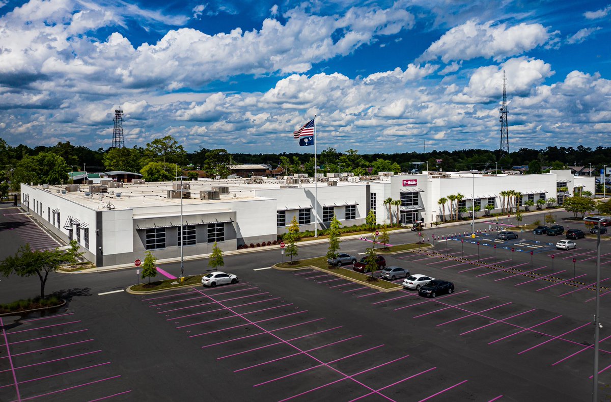 T-Mobile’s Customer Care Center in North Charleston, a former Kmart redeveloped by Aston in 2018, has been expanded with the hard work of Frampton Construction. We are proud to continue our business relationship while creating a great work environment for T-Mobile employees.