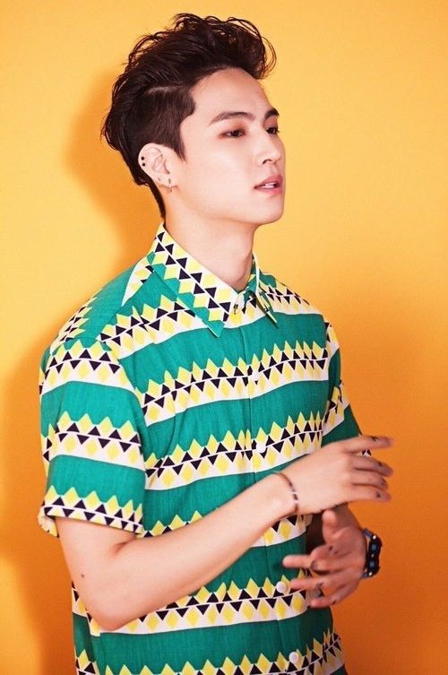 ᅟᅟ𝐃𝐄𝐅𝐄𝐍𝐃 𝐀 𝐌𝐔𝐑𝐃𝐄𝐑𝐄𝐑ᅟᅟᅟᅟᅟ ،ı fıght 𝑤ıth · confıdencē αnd poɯ𝐞r, mƴ 𝘭ıfe ─┈  ıs hectıcᕀ αnd ı k͇n͇o͇w͇ ı c̱ɑŋ defend α mūrderer.