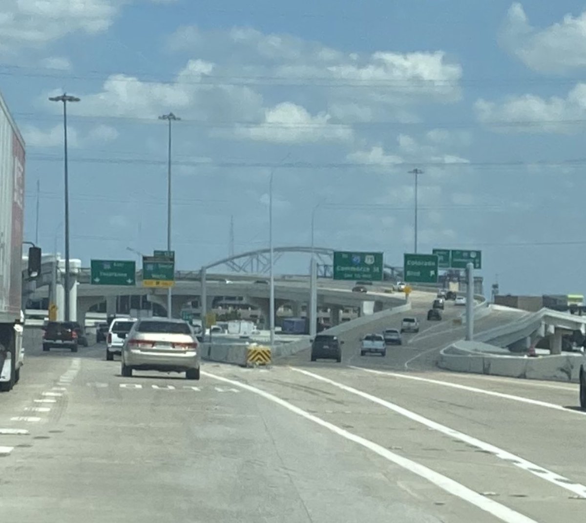 teniolaSaidWhat's tweet image. This is the most stressful exit in the state of Texas