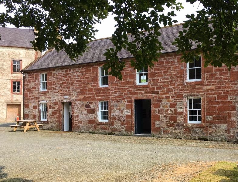 cample_line's tweet image. Great to have a few sunny days to get our building ready to welcome our visitors from the 13th.  ⁣
⁣
You can book to visit Acts for placing woollen and linen via the link in our bio or by calling us on 01848 331000⁣

#DumfriesAndGalloway #CAMPLELINE  #HelenMirra
