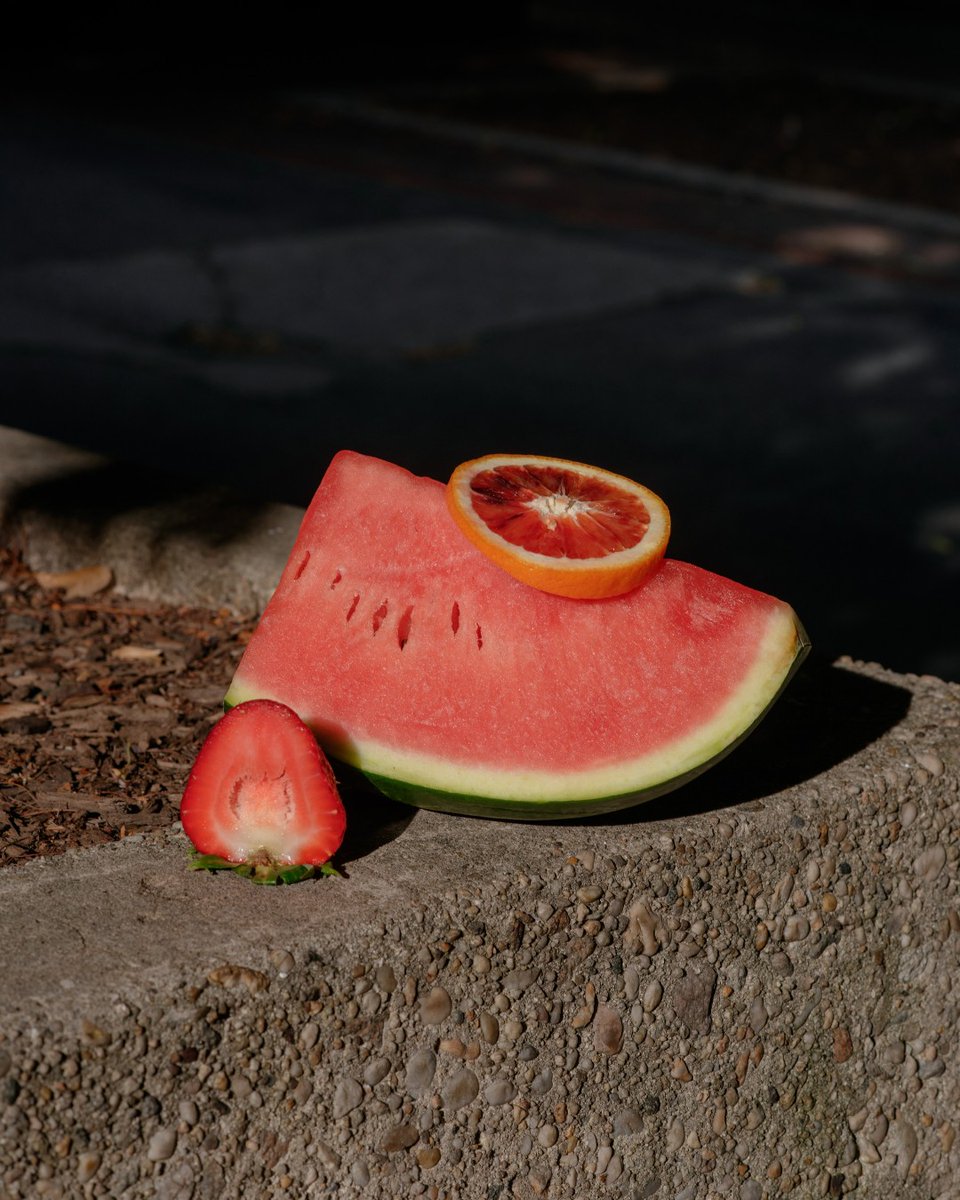 Blood orange, strawberry, and watermelon telling a color story near Washington Square Park. Check our story highlights for last week's watermelon facts and recipe ideas. More s👀n!