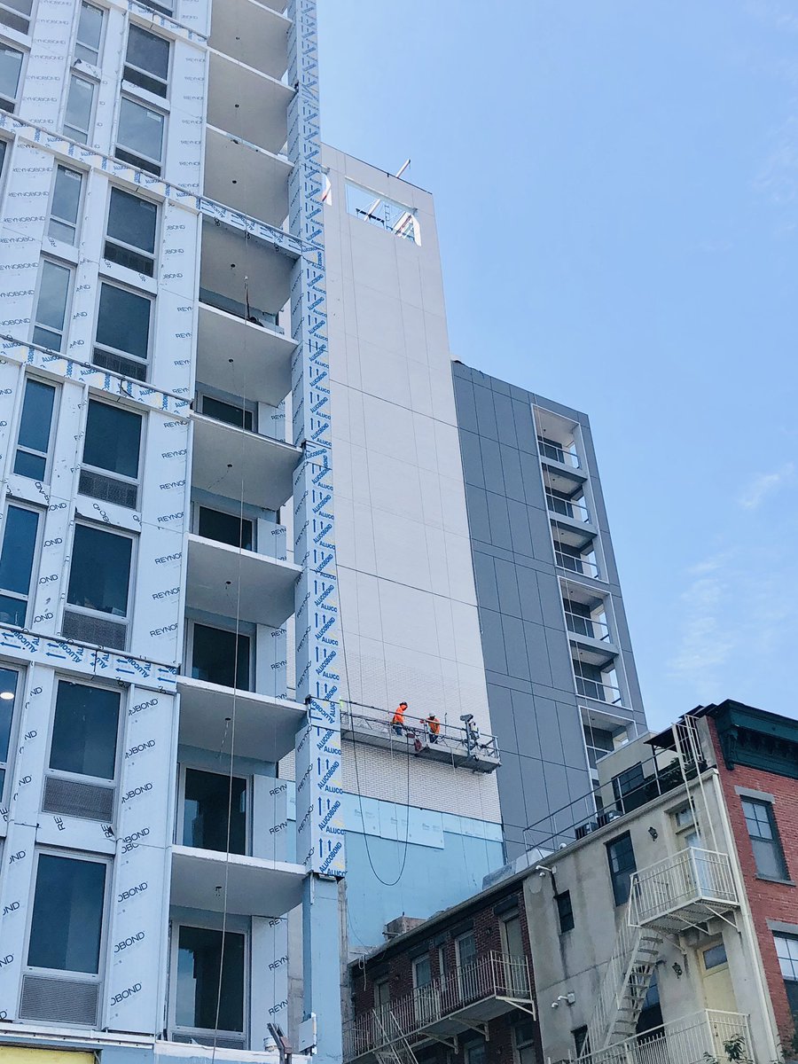 FairfieldMetal's tweet image. 172 2nd Ave. in Jersey Cityis nearing completion. #Facade is over 49,000 square feet of #Aluminumcomposite material. Arco Construction is the installer. The colors feature Reynobond Cadet Grey and Bone White @arconic.  The other part of the facade features faux zinc @alucobondusa