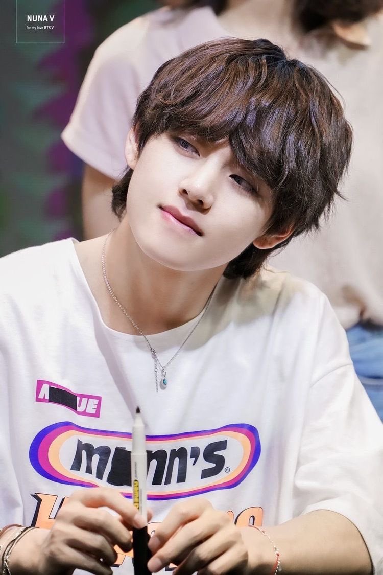 Taehyung& #39;s mullet - a mfing needed thread