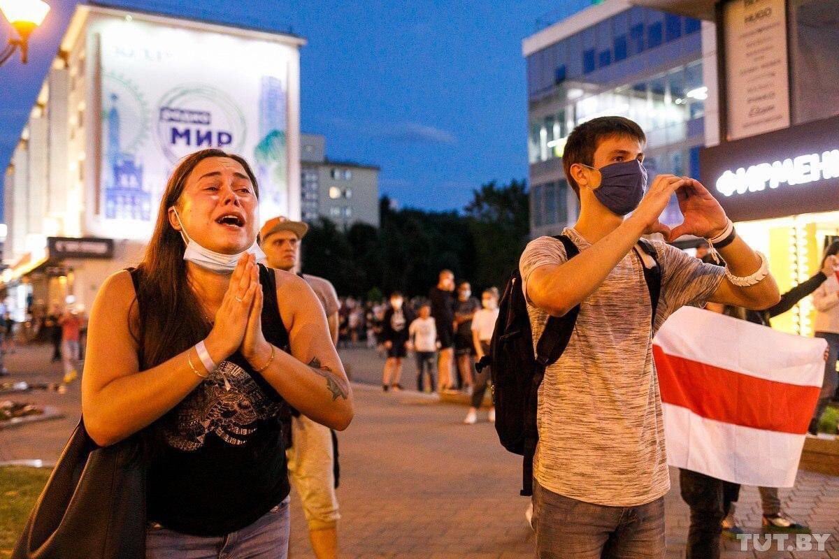 ukraine_today__'s tweet photo. Жыве Беларусь! https://t.co/Jcl7r101Mn