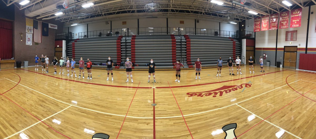 CavalierVb's tweet photo. Day two...of two-a-days, of masking, of practice. #rollcavs #NSAAMaskUp https://t.co/IFsJPoQNuR