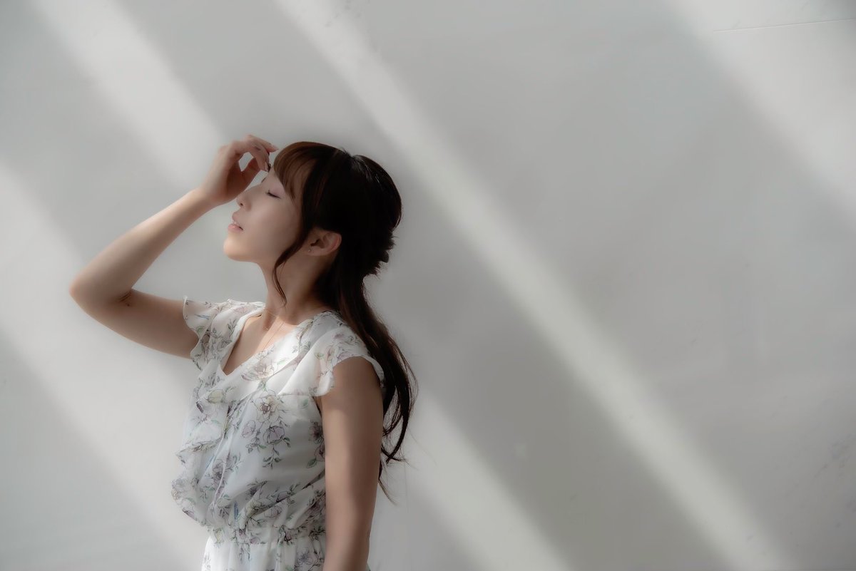 mak0ron's tweet photo. 大人っぽかったり…
幼かったり…

ぶっちゃけ壁に頭つけてる時の心情は
「冷たくて気持ちいい…」でした(笑)

気温35度越え💦

#ギャロップカメラ部
#自然光
ロケ地許可済み

Photo by VoLG

ワンピース
#michellMacaron 

時計
#オリビアバートン

#ポートレート #ポトレ #写真好きな人と繋がりたい https://t.co/mubEdZqvTS