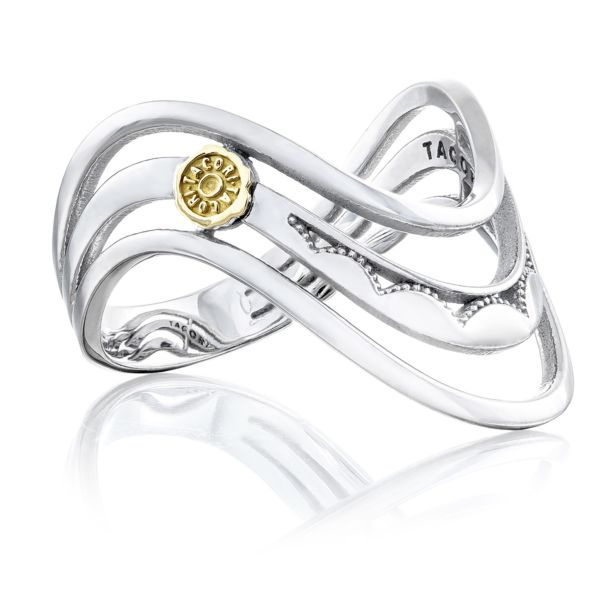 rodanjewellers's tweet photo. Three beautiful silver waves symbolizing the sparkling ocean. Celebrate your love for the ocean with this simply stunning #TacoriFashion ring. And guess what? It's on sale! 😁
Shop here: https://t.co/IkkHy5SVf4
#oceanring #Tacori #jewellerysale #summerstyle #burnaby #yvr https://t.co/k8vbaK9tiz