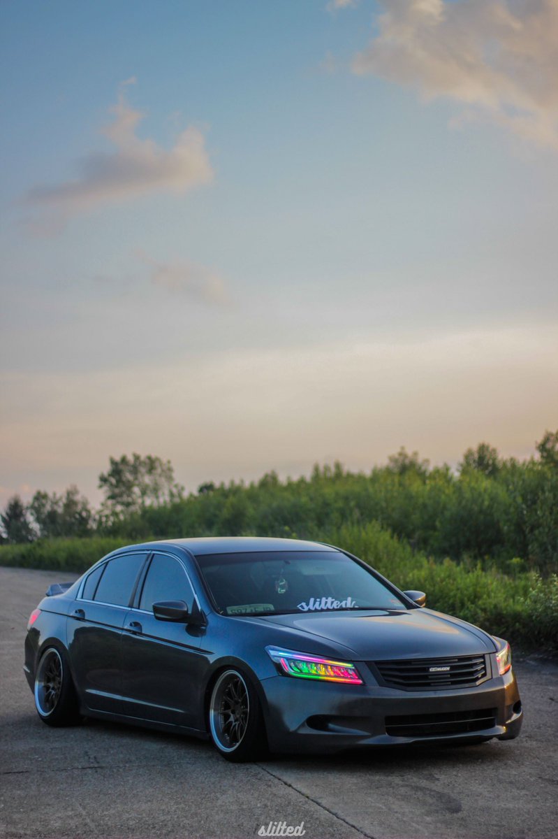 brzches's tweet photo. the little accord that could https://t.co/7dS1MoMpXi