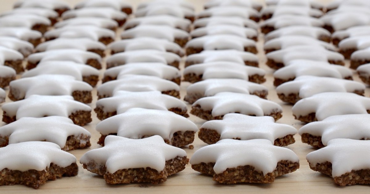 Breaking news:  Gingergread does NOT have to be reserved for the holiday season!  We made a limited supply of LillyBean Gingerbread Cookie Mix that bakes up nice and crunchy &amp; makes your home smell AMAZING!  On sale now!