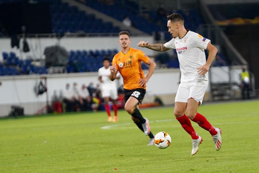 Locampos15's tweet photo. Se vio el trabajo de todo el equipo y pudimos ganar. Estoy muy contento porque pude ayudar al equipo y aportar ese granito de arena. Este equipo tiene mucha hambre y ganas de hacer algo bueno juntos ¡VAMOS mi @SevillaFC! #UEL #WeAreSevilla https://t.co/246zLqelRr