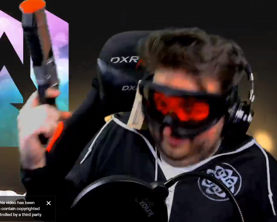 My cosplay of Mirage, I worked really hard on it :)