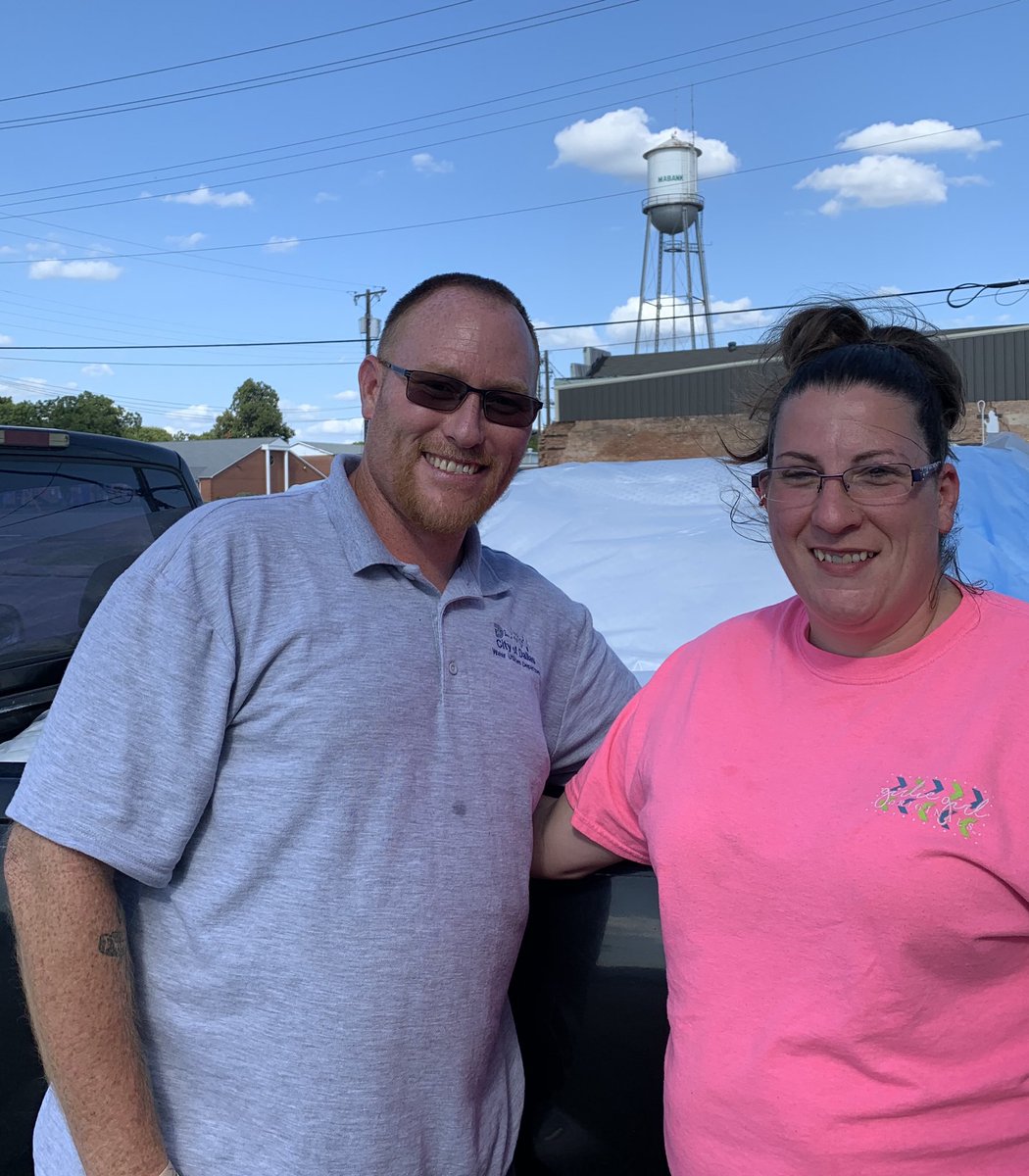 rrrrroach's tweet image. Great couple, Kelly and Jill found that the gel top pocketed coil Arctic Crown King fit them just right😴💤😴💤😴💤 Thanks for supporting a locally owned business‼️#BoxDrop