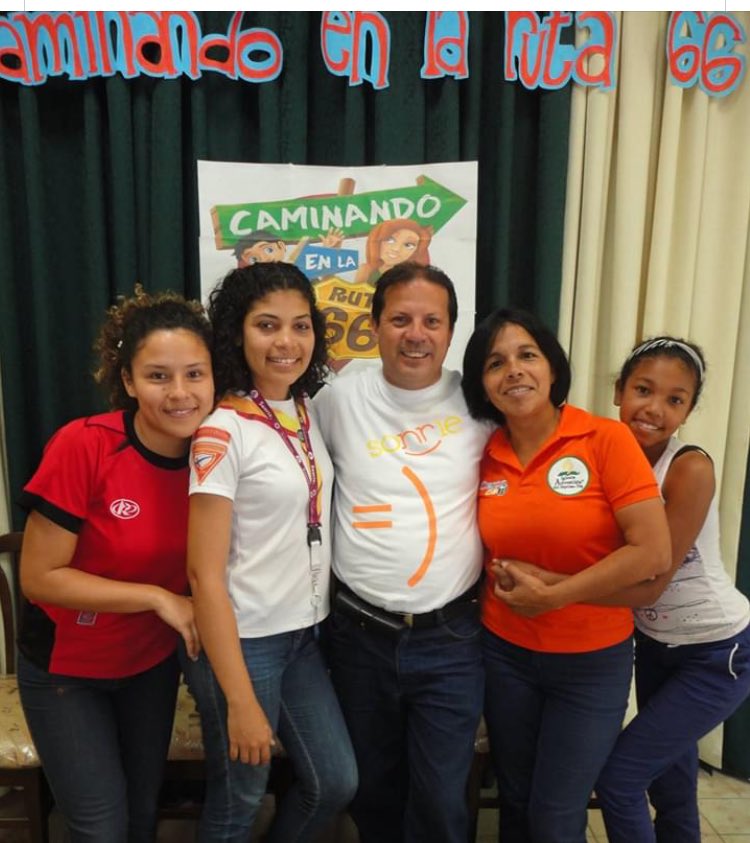 TitoJimenez3's tweet photo. #CercaDeTi2020  @asovecen #Cercadetivzla2020 https://t.co/NH9UJBRc0g