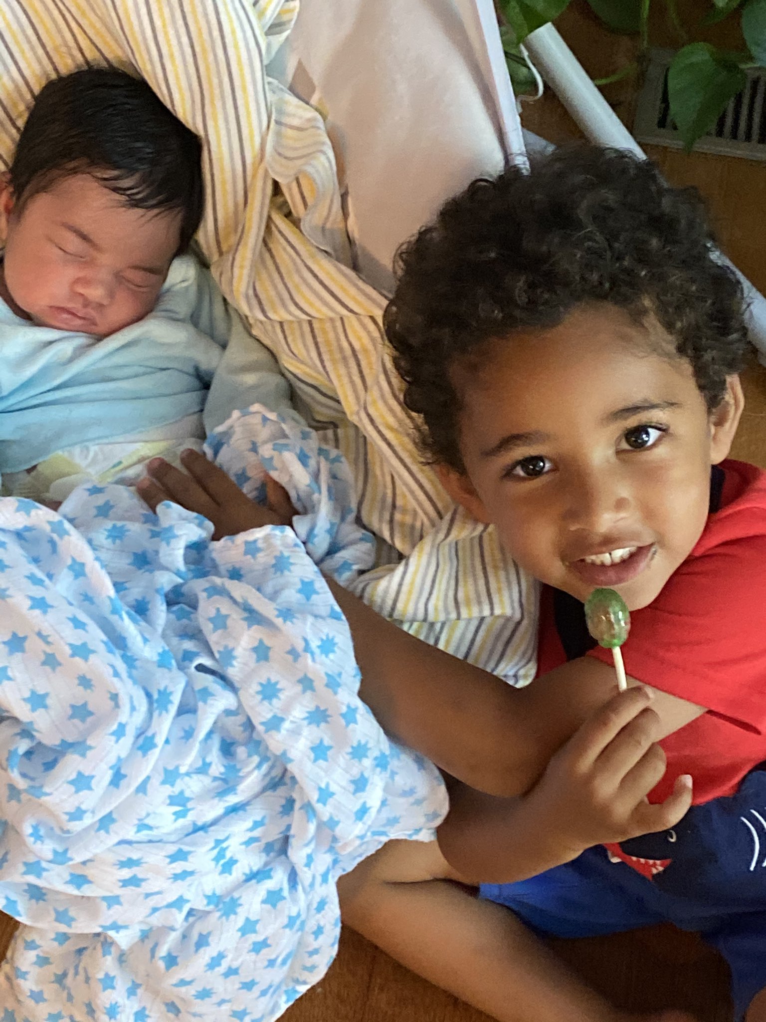 Nayyera (Mostly on 🧵 now) on X: "Blasian kids say HEY to @KamalaHarris  pick. https://t.co/eBlOuwq2z6" / X