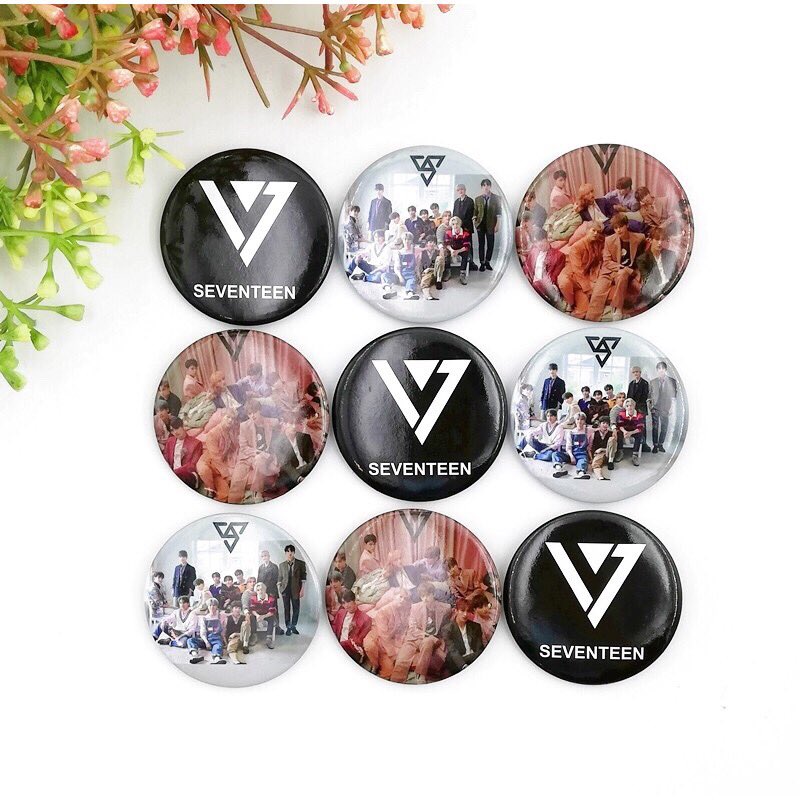 kainpasangmurra's tweet photo. Button Pin BTS EXO BLACKPINK iKON TWICE NCT SEVENTEEN GOT7 X1 ATEEZ TXT 

💸RM2/pc 

- Size: 4cm x 4cm​
* ALL Ready Stock in Malaysia
* Ship out within 48 hours
* Good Quality Products
* Actual products’ pictures
Welcome to contact us for any inquiries, we are ready to help https://t.co/X0OOo8uX0l