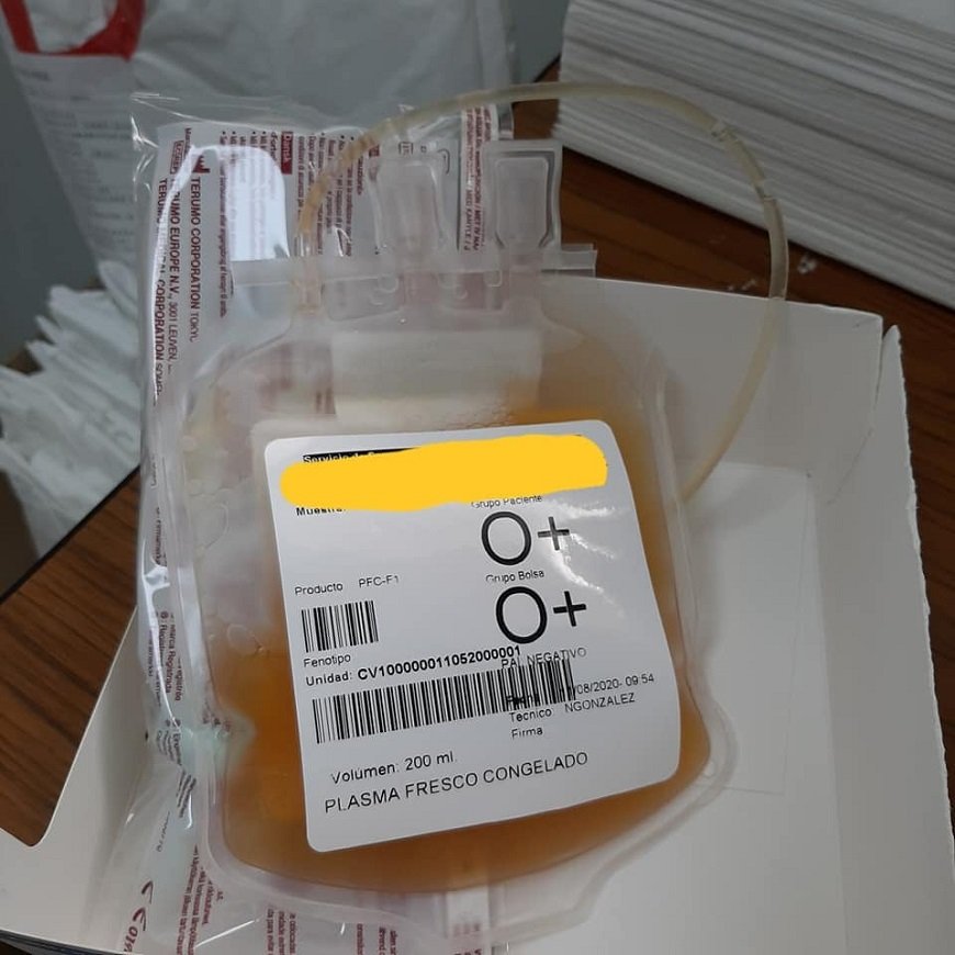 msaludpy's tweet photo. Primer paciente beneficiado con plasma convaleciente

📍Una paciente del Hospital Nacional se convierte primer tratamiento con plasma. 

📍Programa Nacional de Sangre llama a los curados de #COVID19 para donar su plasma y ayudar a pacientes crónicos.

➕ℹ️ https://t.co/lvpbuhf5ne https://t.co/9vISrvaZoC
