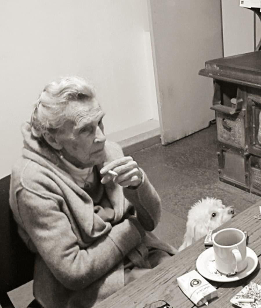 Women writers looking bored and holding a cigarette, part 56 in a series: Leonora Carrington