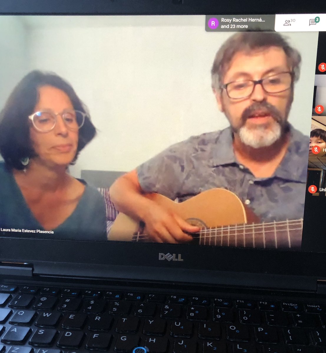 jdavan10's tweet photo. Our last summer virtual learning night  @BarbieriSchool noche de arco iris 🌈 So great seeing everyone for stories, songs, and math fun!  @msfawley @sandzadonovan @Sylvalles #togetherwhileapart #duallanguagefun https://t.co/AzLQwwiLCc