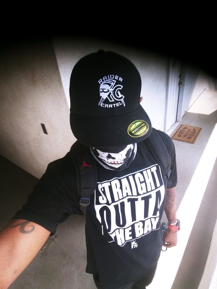 40_50plus's tweet photo. Raider up! Mask up, Hat low shades on get down! 4 Life! https://t.co/fs8858udnu