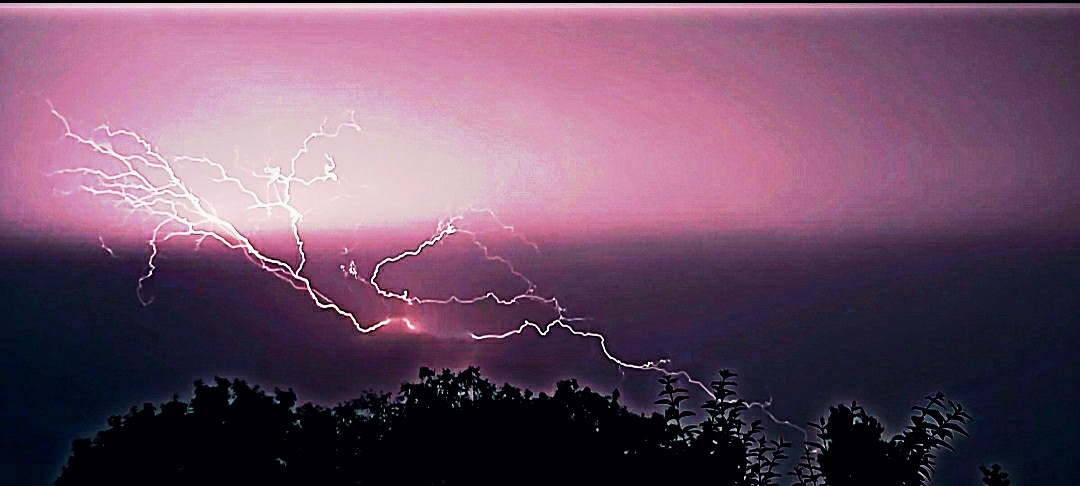 xBritishBabex's tweet photo. #storm https://t.co/SvDYd8SL6j